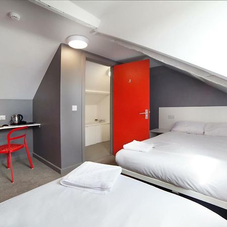 Sleeperdorm Hostel Newcastle upon Tyne Bagian luar foto