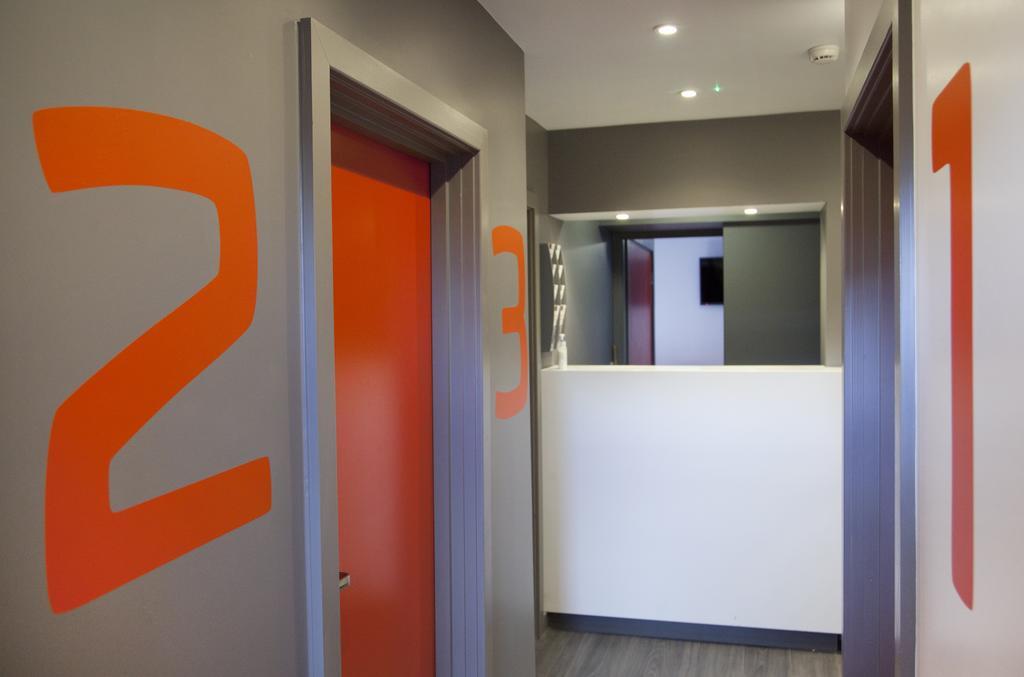 Sleeperdorm Hostel Newcastle upon Tyne Bagian luar foto