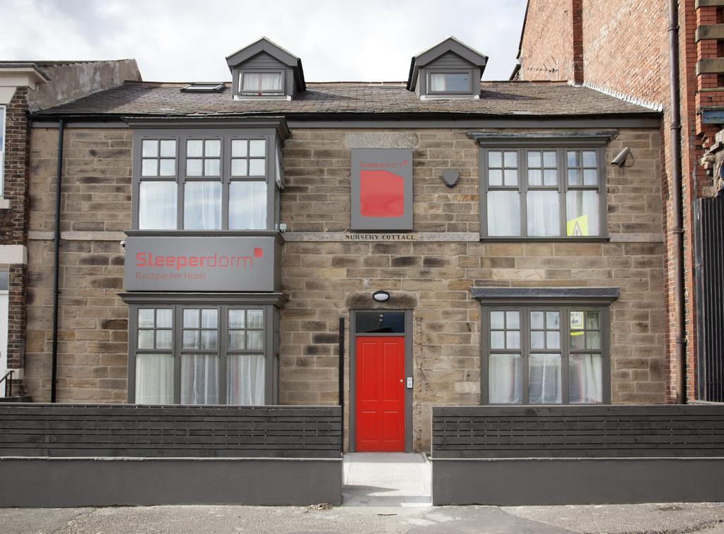 Sleeperdorm Hostel Newcastle upon Tyne Bagian luar foto